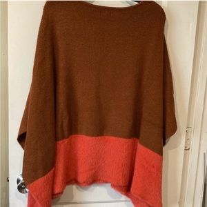 Ann Taylor orange and brown poncho XS/S